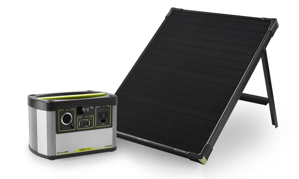 goal-zero-yeti-200x-boulder-50-solar-generator image 1