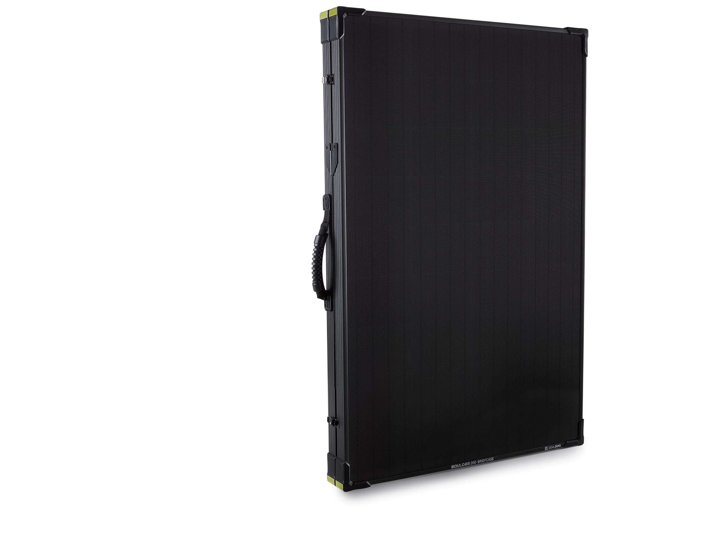 goal-zero-yeti-6000x-2-boulder-200-bc-solar-generator image 8