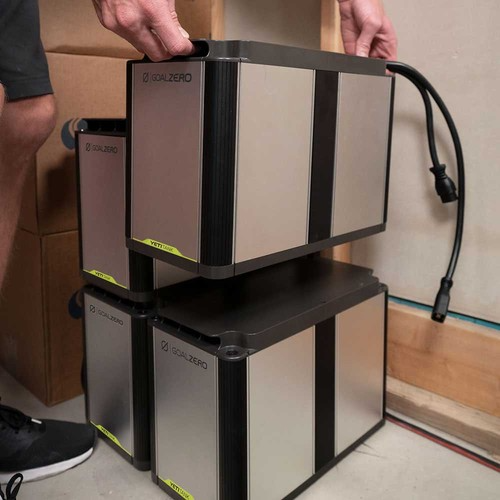goal-zero-yeti-link-expansion-module-connect-yeti-tanks-to-your-yeti-power-stati image 8