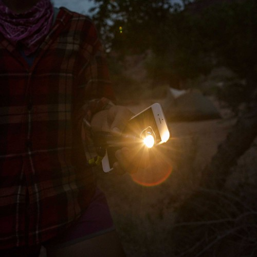 goal-zero-lighthouse-micro-charge-usb-rechargeable-lantern-with-phone-charger-ip image 4