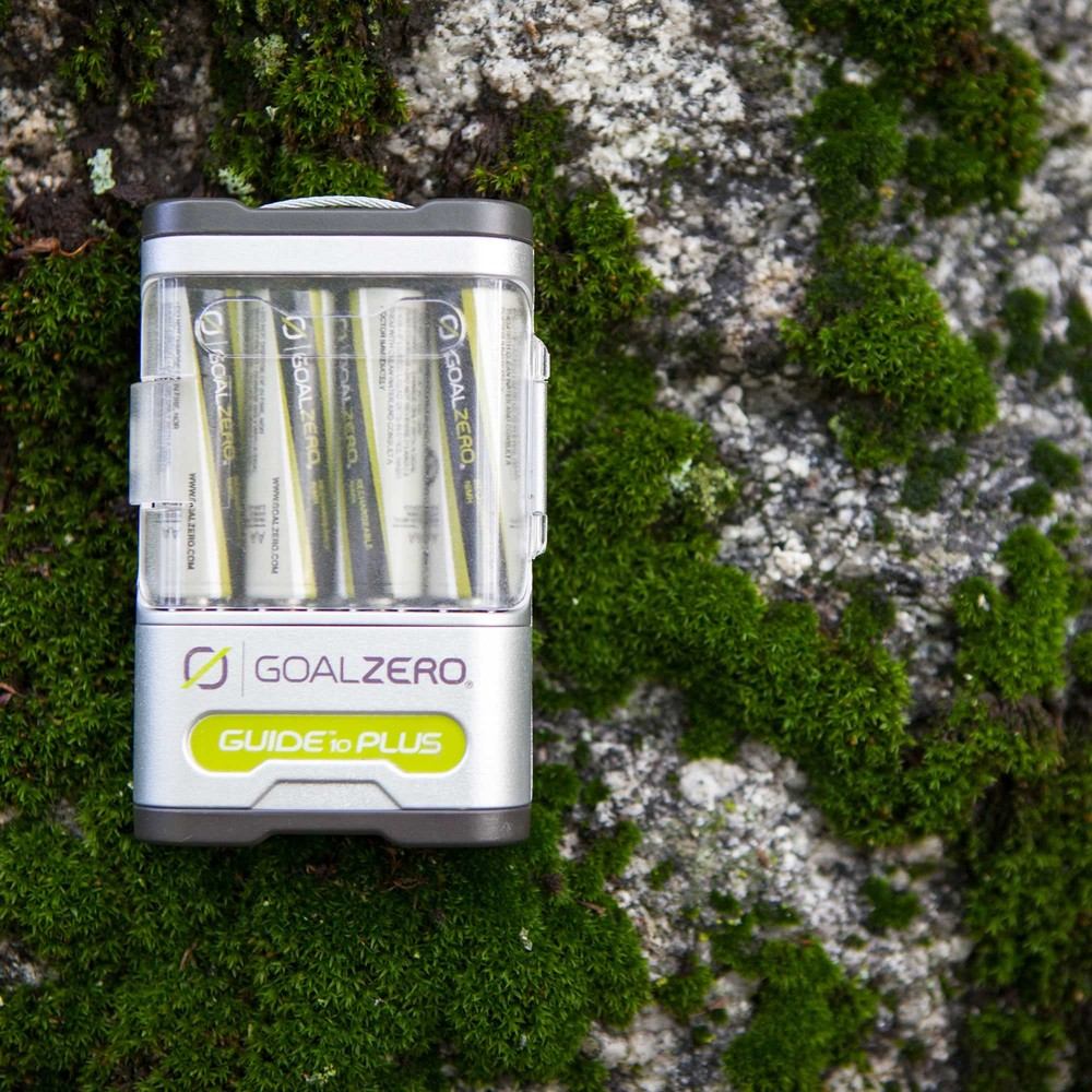 goal-zero-guide-10-plus-power-bank-with-rechargeable-aa-batteries image 8