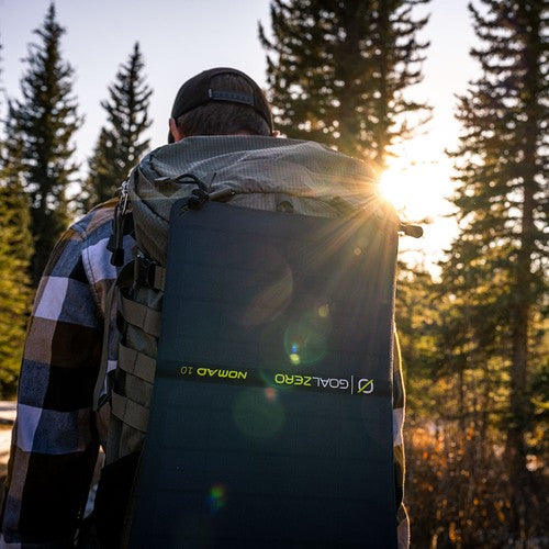 goal-zero-nomad-10-venture-30-solar-kit image 7