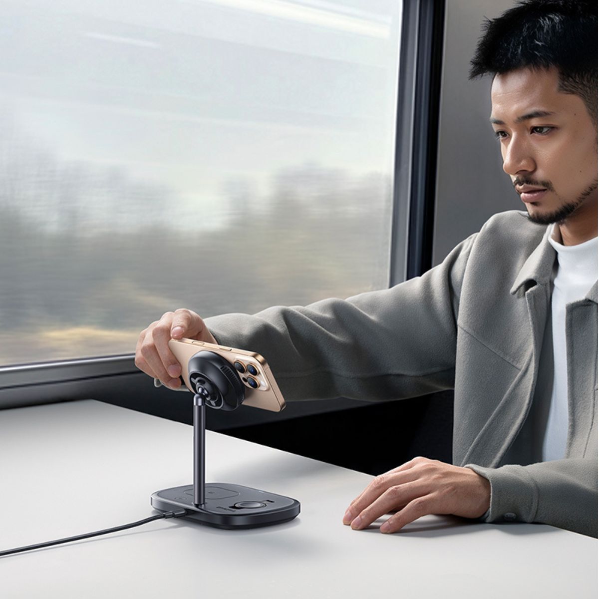 baseus-enerfill-fs41-3-in-1-wireless-charging-stand image 5