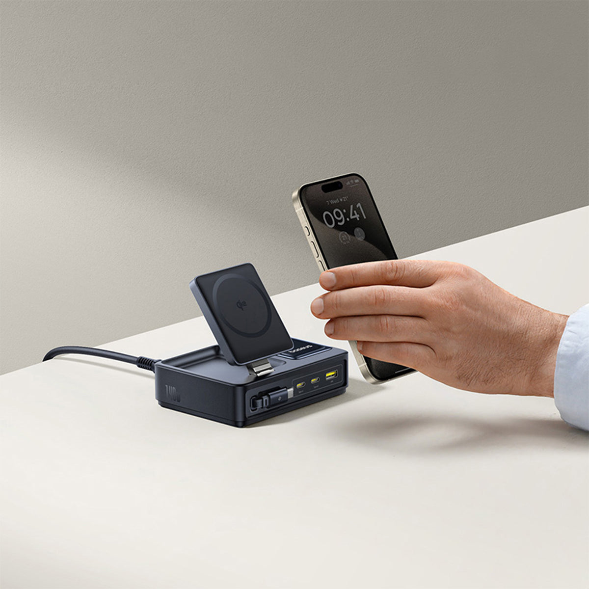 baseus-nomos-5-in-1-desktop-charger-qi2-140w image 7