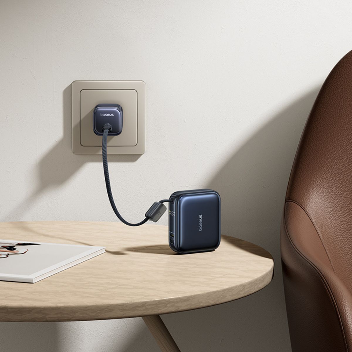 baseus-picogo-ac22-ultra-mini-power-bank-with-built-in-cable-10000mah-45w image 5