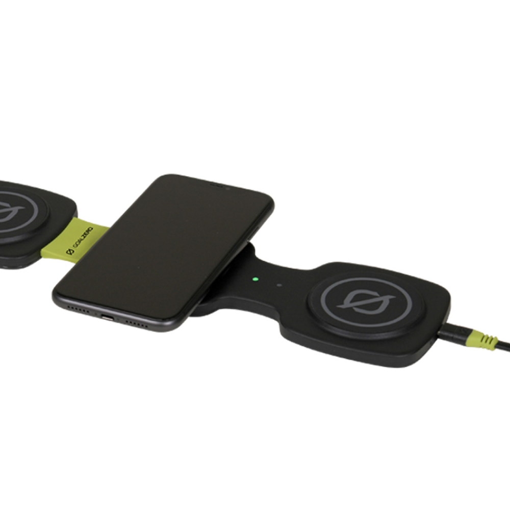 goal-zero-basecamp-4-4-in-1-magsafe-compatible-wireless-charging-pad image 4