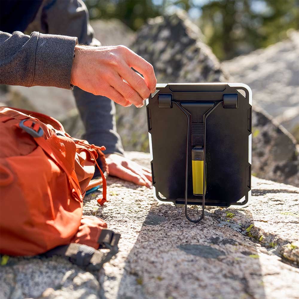 goal-zero-nomad-5-flip-12-chroma-kit-compact-solar-charging-kit image 6
