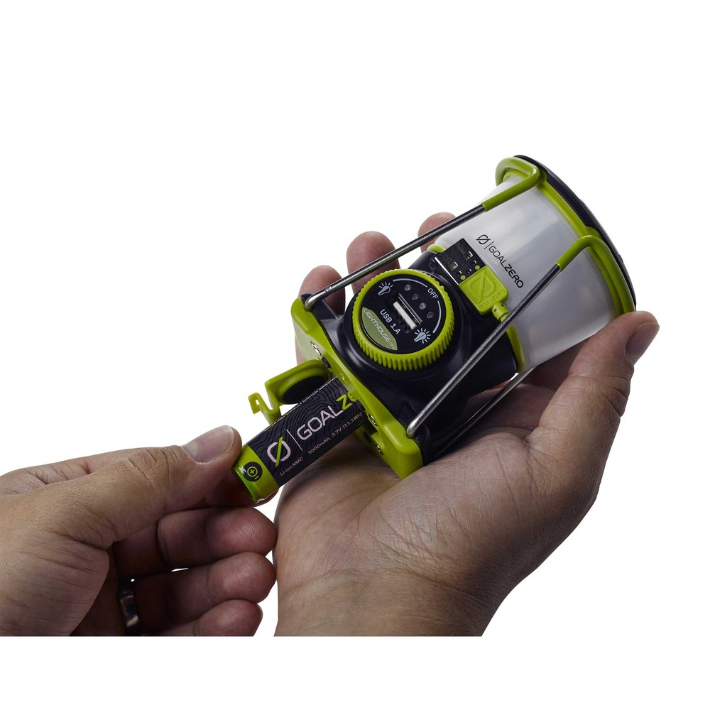 goal-zero-lighthouse-mini-lantern-with-usb-power-hub-rechargeable-dimmable-500-h image 3